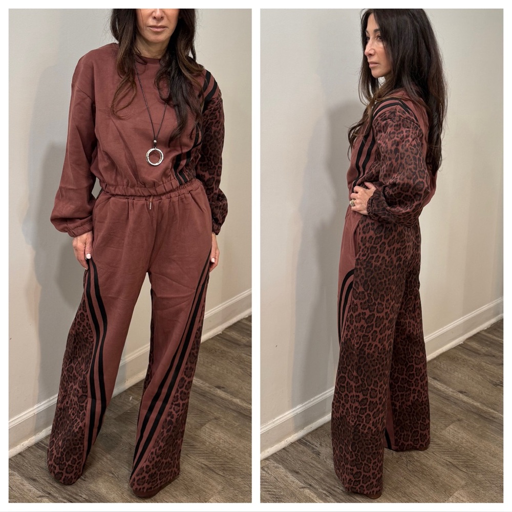 ⭐️⭐️ Brown Leopard Print Track Pants & Joggers